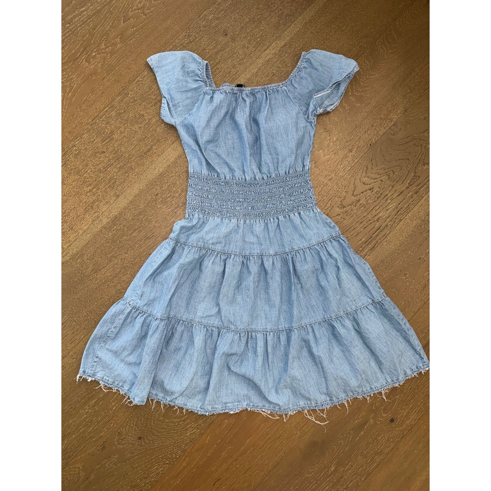 Lauren Ralph Lauren Chambray Off Shoulder Smocked Waist Tiered Mini Dress Blue 2 - Picture 5 of 5